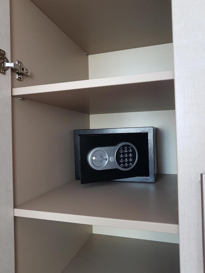 Silver Lodge Apartments เอ็กเกอร์ ภายนอก รูปภาพ