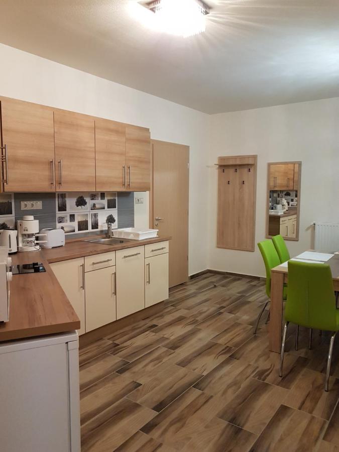 Silver Lodge Apartments เอ็กเกอร์ ภายนอก รูปภาพ