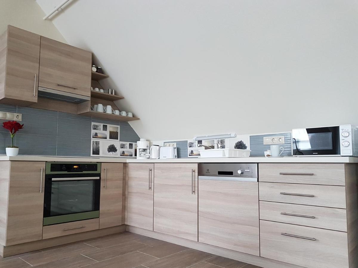 Silver Lodge Apartments เอ็กเกอร์ ภายนอก รูปภาพ