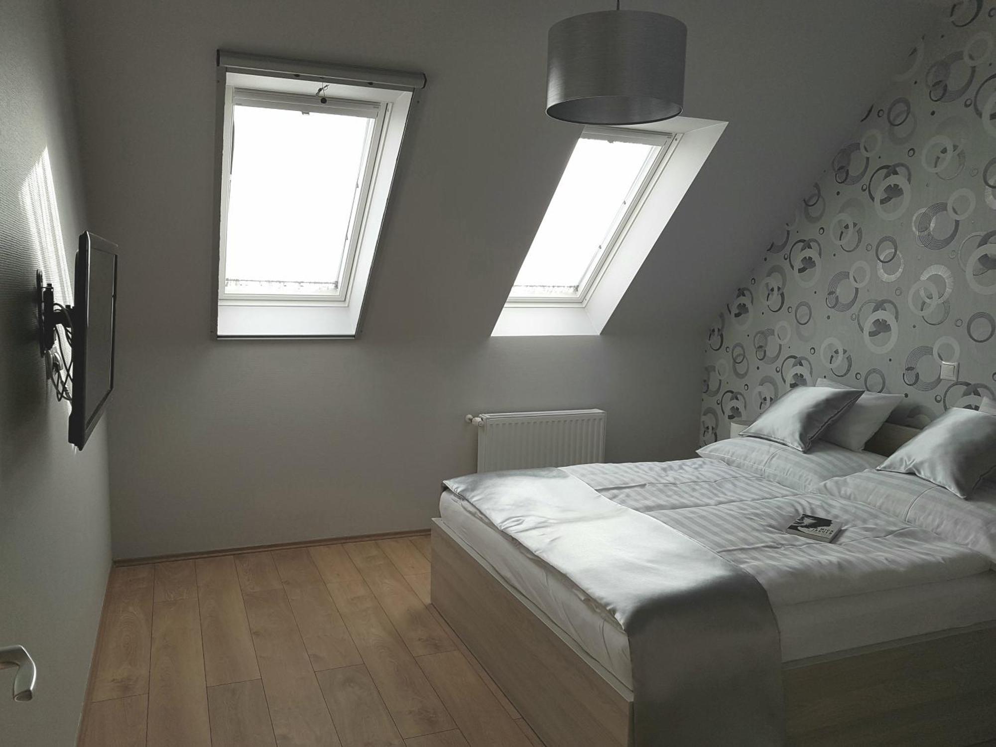 Silver Lodge Apartments เอ็กเกอร์ ห้อง รูปภาพ