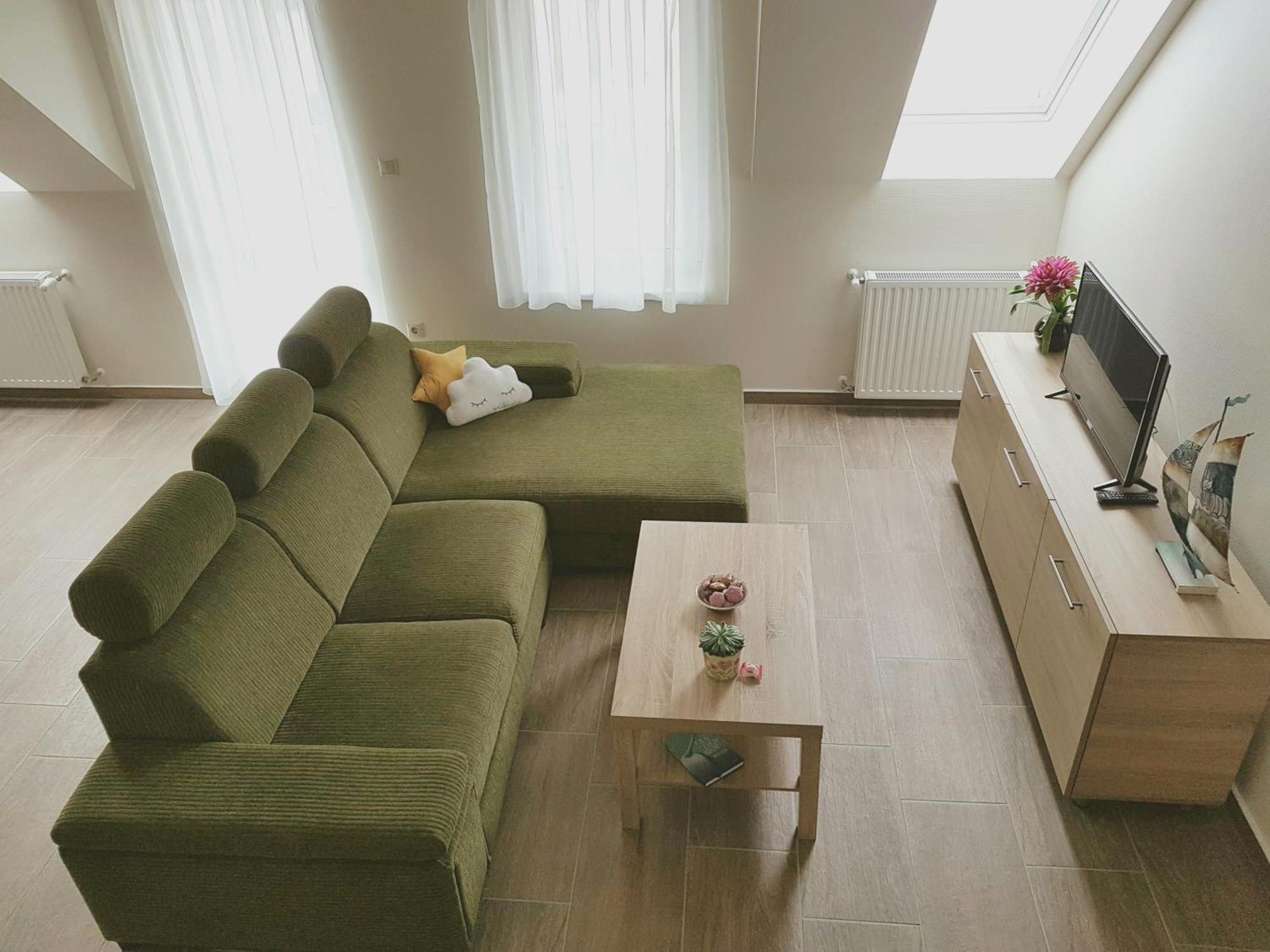 Silver Lodge Apartments เอ็กเกอร์ ห้อง รูปภาพ